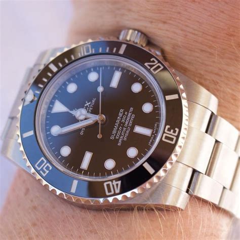 price of rolex submariner in dubai